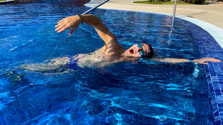 4 Freestyle Respiratory Drills for Newbie Swimmers